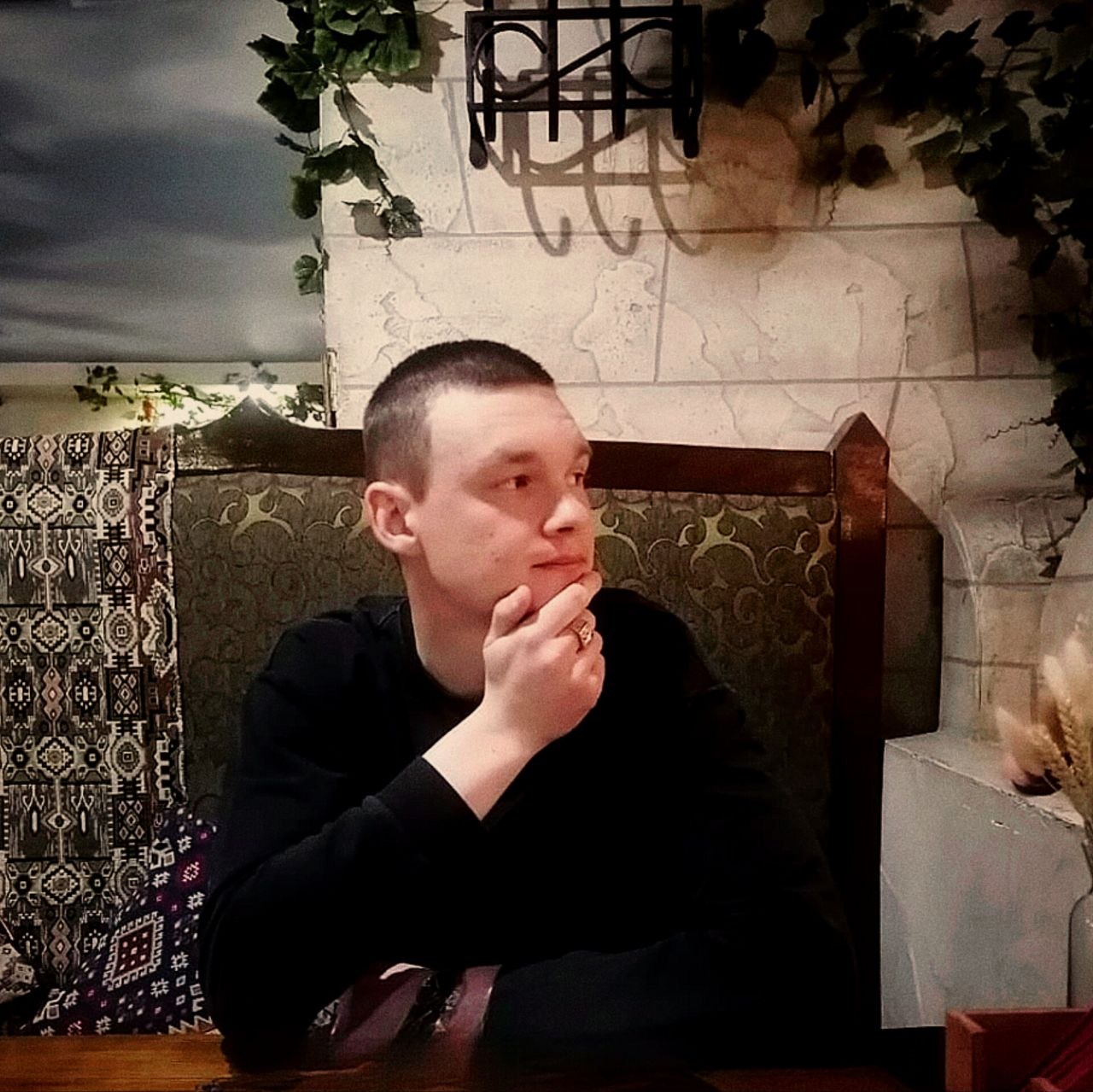 Портрет — Влад